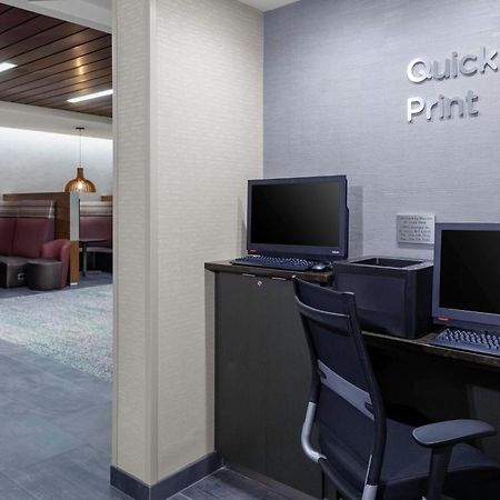 Courtyard By Marriott St. Louis West County Hotel Town and Country Bagian luar foto